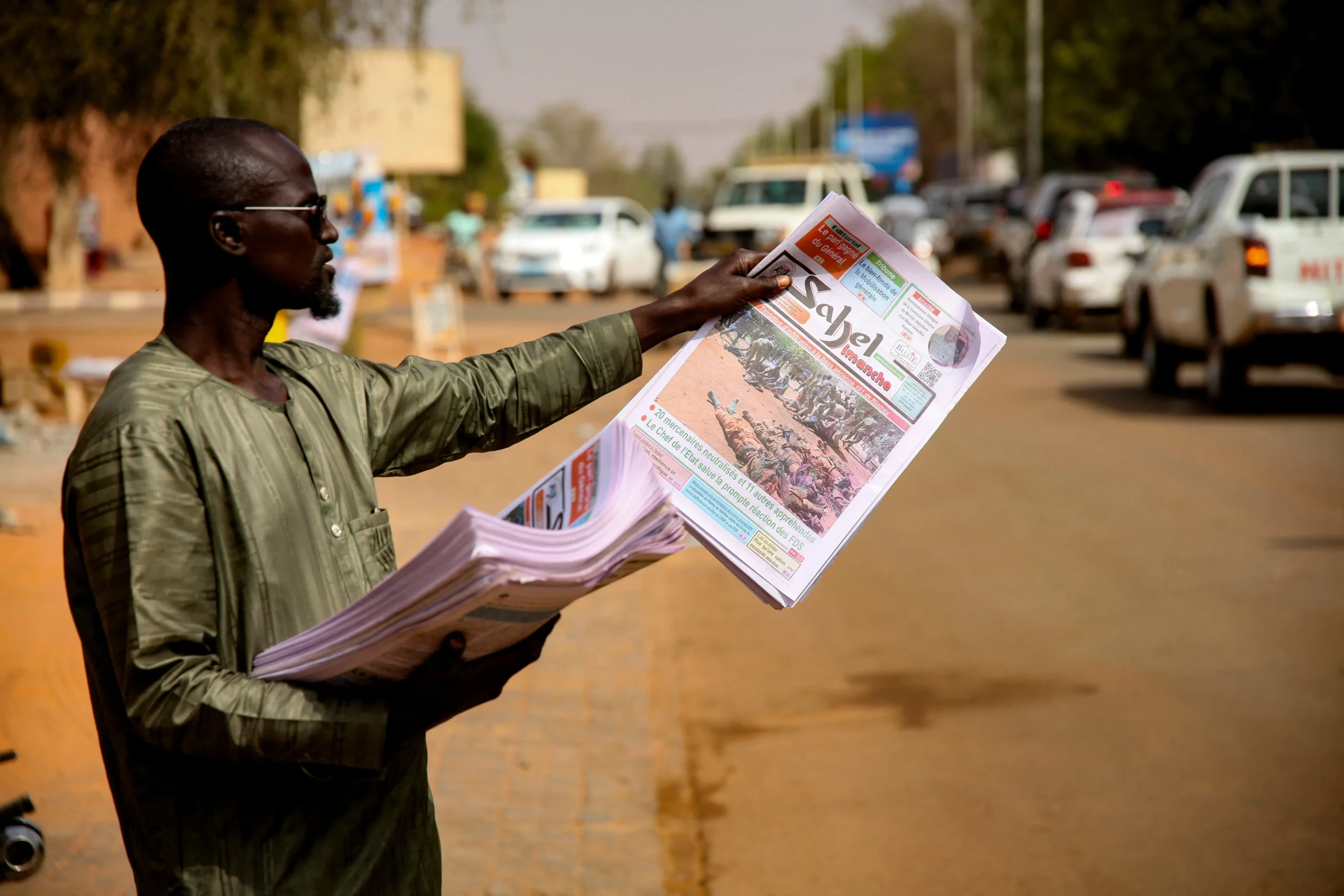 Assaut contre l’aéroport de Niamey : L’identité du groupe qui signe l’attaque face aux accusations du général Tiani contre ses voisins