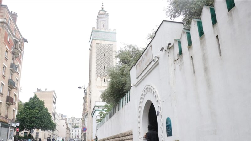 En prévision du Ramadan 2026 en France, le profil spécifique d’invités déclaré indésirable par l’Union des Consommateurs Musulmans