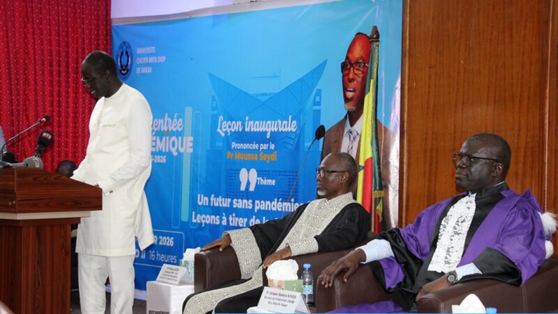 De l’expérience du Covid-19 à la souveraineté vaccinale : le manifeste du Pr Seydi