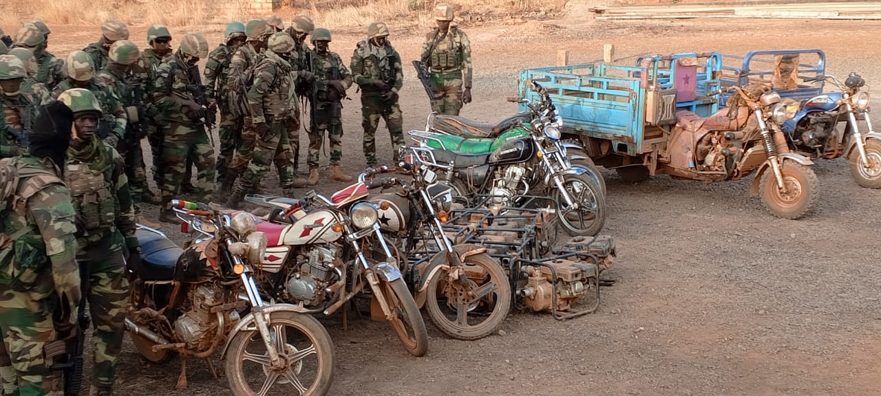 Démantèlement d’un site d’orpaillage clandestin le long de la Falémé (DIRPA)