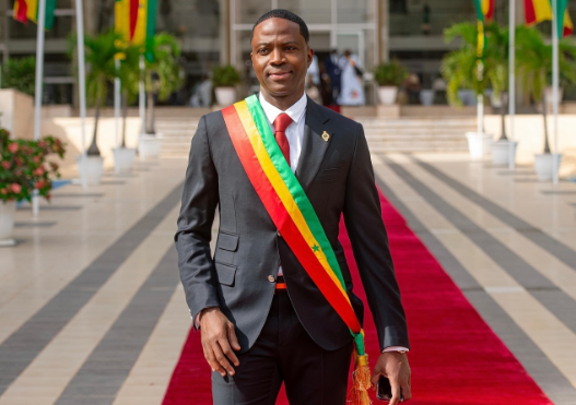 Attribution des véhicules aux députés : Abdoulaye Sylla dénonce un manque de transparence et renonce à ses avantages