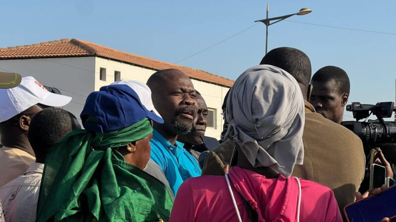 « C’est bientôt la fin de votre calvaire »: Guy Marius à la manifestation des animateurs polyvalents