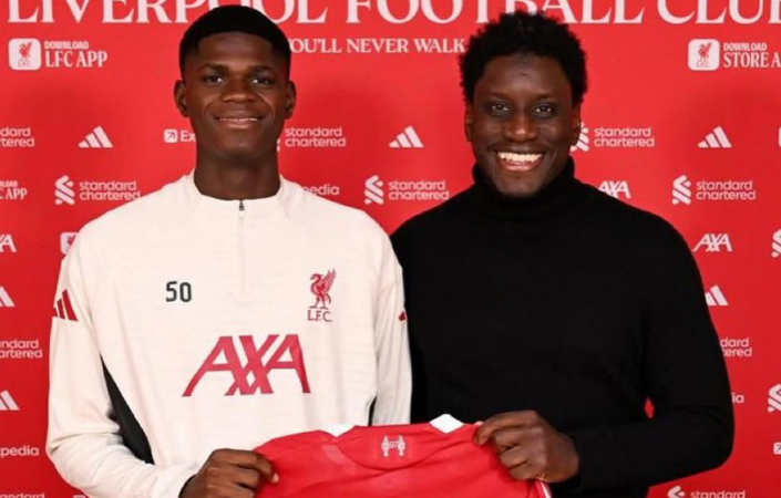 Liverpool : À 17 ans, Mor Talla Ndiaye déjà dans le groupe, deux jours après sa signature