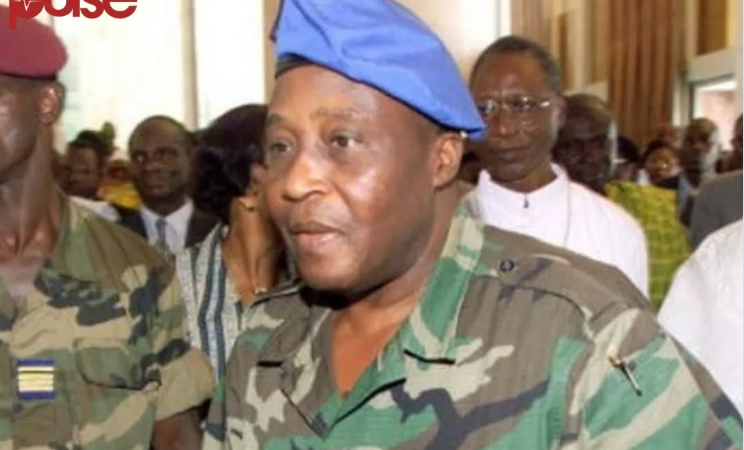 Il  y a 26 ans : Quand une élimination à la CAN conduisait les Éléphants au camp militaire (Vidéo)