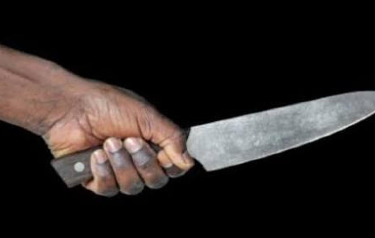 Thiès, pour une histoire de cigarette : Un agent de sécurité  agresse son frère  à coups de couteau avant de…