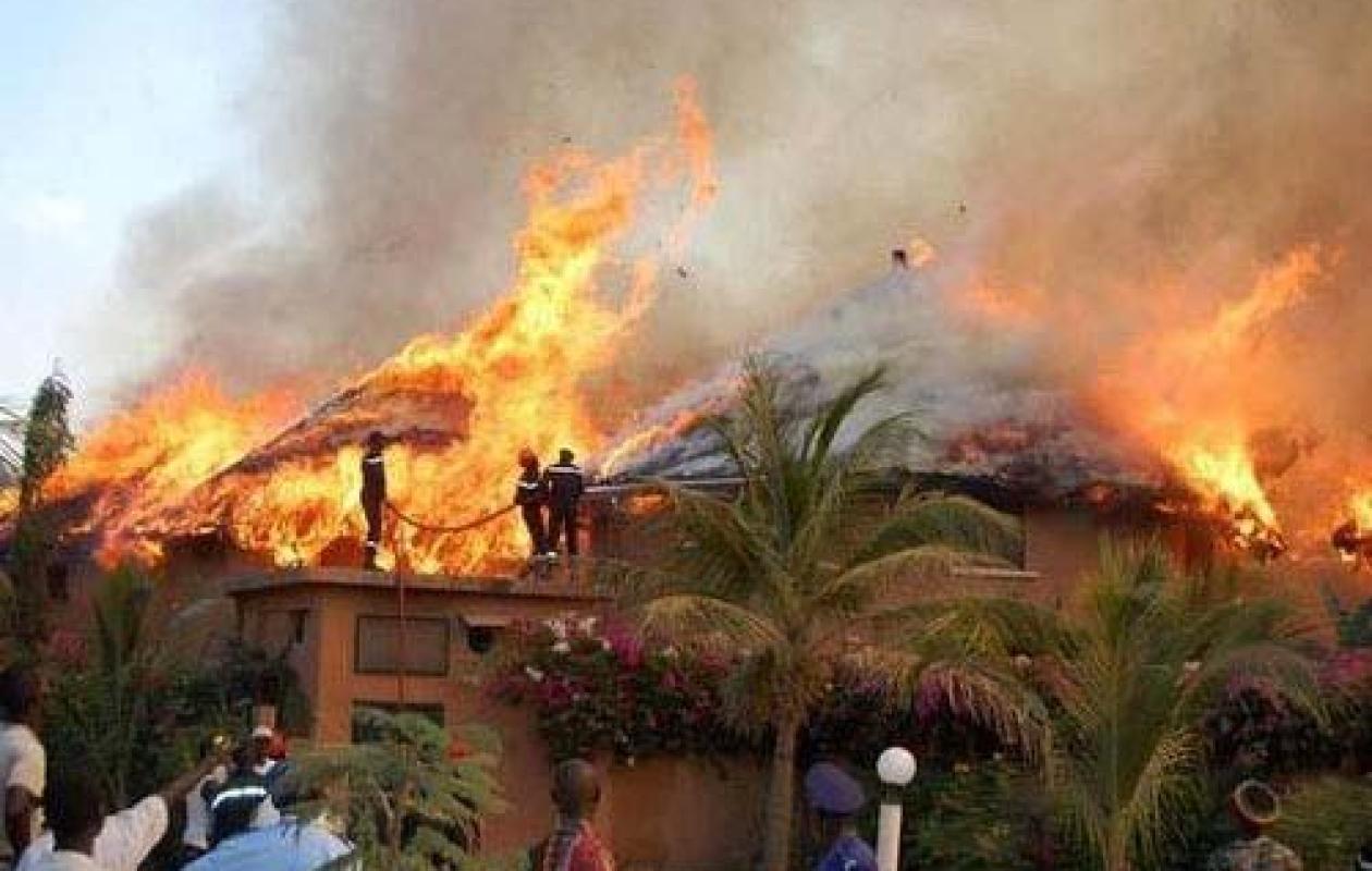 Incendie  aux Résidences Tropical à Saly