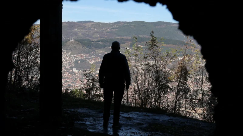 Trois décennies après le siège de Sarajevo, la justice italienne convoque le premier suspect d&rsquo;un macabre réseau de « tourisme de guerre »