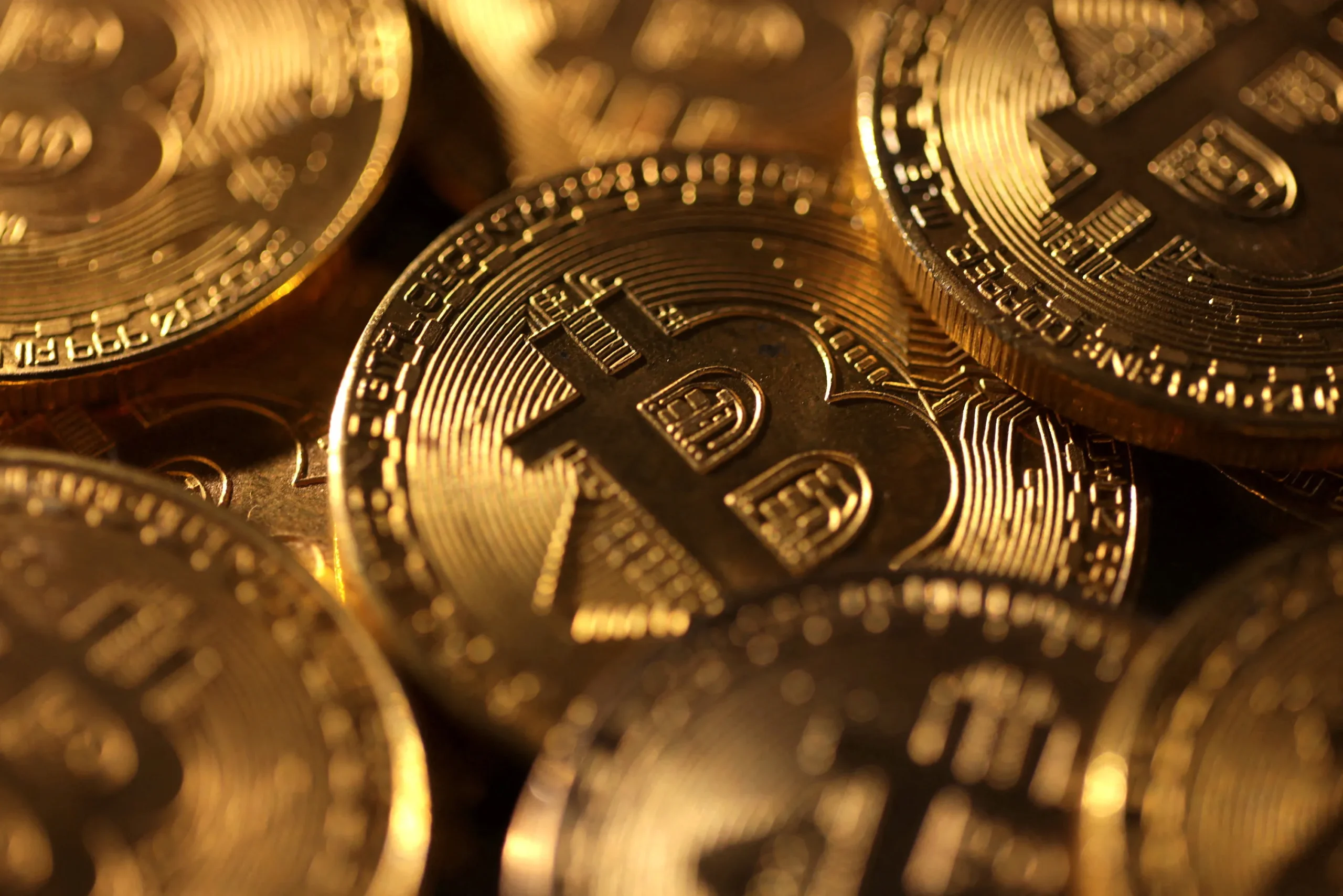 Ce désintérêt institutionnel qui pèse bien plus lourd sur le cours du Bitcoin que les promesses de Donald Trump