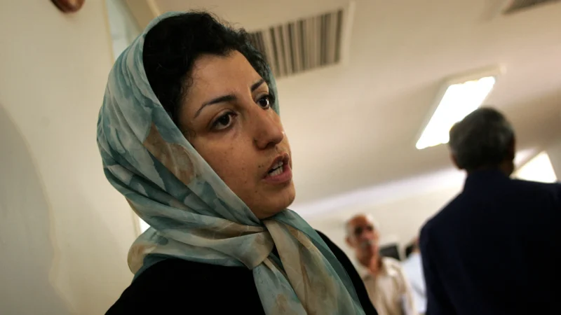 Au-delà de l&rsquo;exil forcé en Iran, le lourd cumul de peine ajouté au dossier de la Nobel Narges Mohammadi