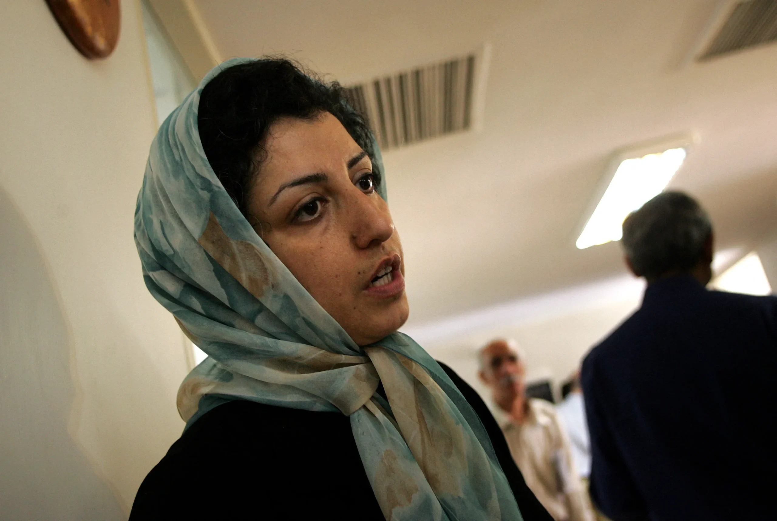 Au-delà de l&rsquo;exil forcé en Iran, le lourd cumul de peine ajouté au dossier de la Nobel Narges Mohammadi