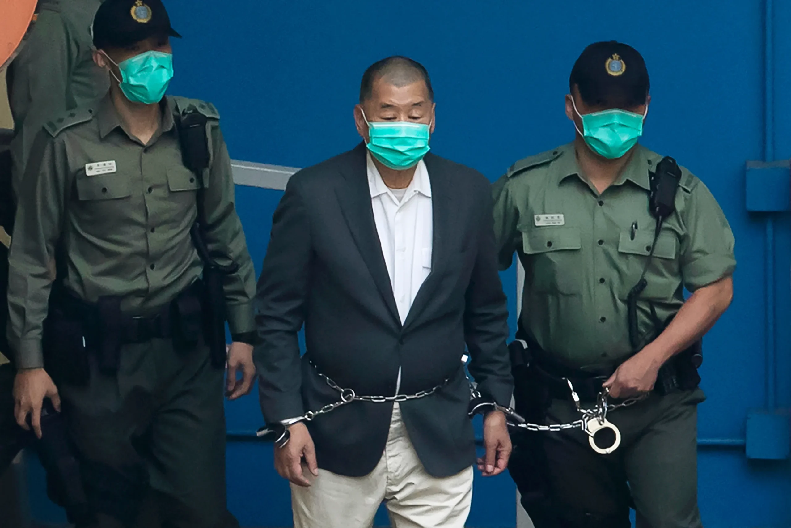 Hong Kong : Malgré les pressions occidentales, la sanction pénale massive infligée au fondateur d&rsquo;Apple Daily