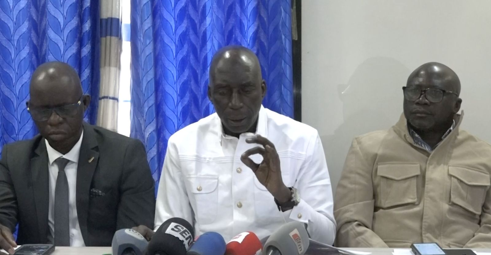 Au-delà des débrayages, la stratégie de blocage administratif déployée par le SAEMSS jusqu’au 20 février