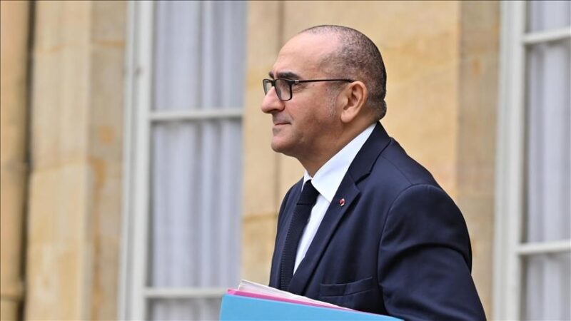 France : Face aux écrits associant le dossier Epstein à une « mafia », la procédure judiciaire enclenchée par Laurent Nuñez