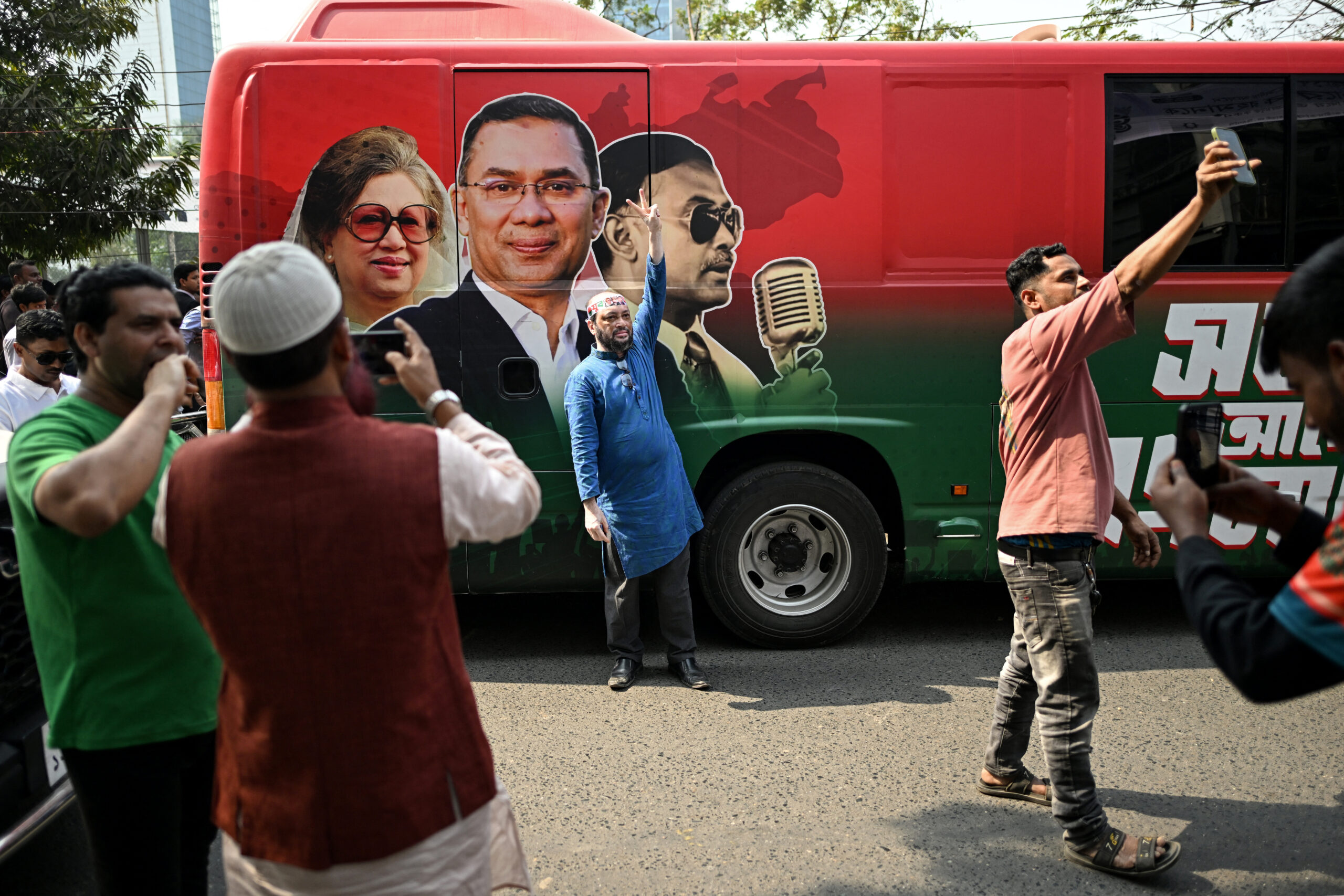 Élections au Bangladesh : Le facteur logistique inédit qui compliquera le dépouillement après la fermeture des bureaux