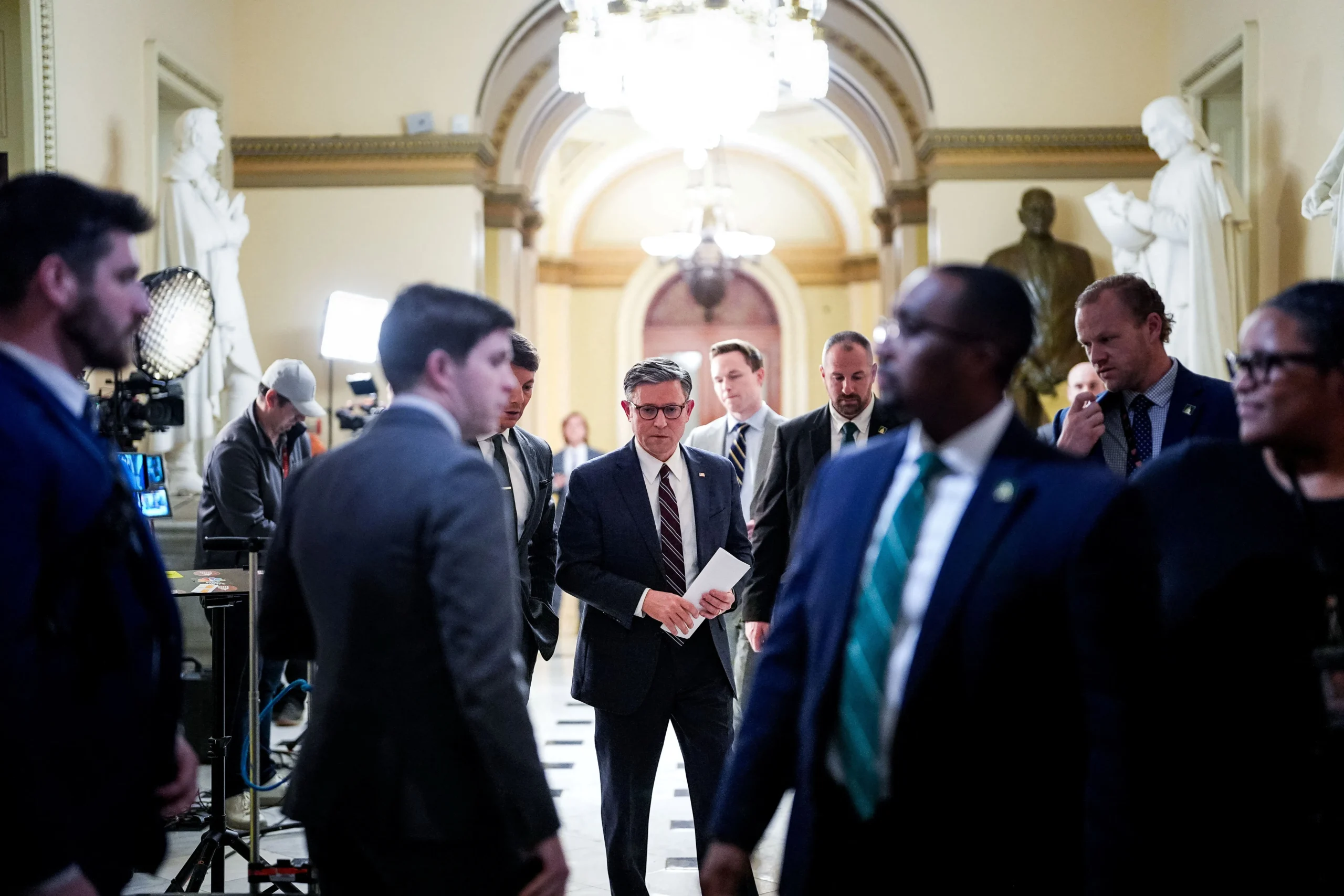 États-Unis : Malgré l’ultimatum de Donald Trump, le vote de la Chambre qui fragilise la stratégie douanière envers le Canada