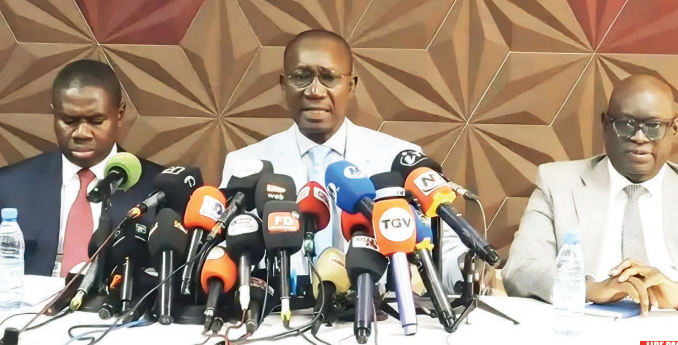 Les conseils de Farba Ngom ciblent l&rsquo;acte d&rsquo;enquête précis exécuté par la gendarmerie avant la levée de l&rsquo;immunité