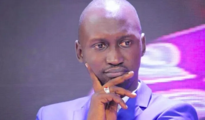 Devant les caméras de Walf, Pape Ndiaye désigne la procédure en suspens qui risque de valoir un second mandat de dépôt à l&rsquo;animateur