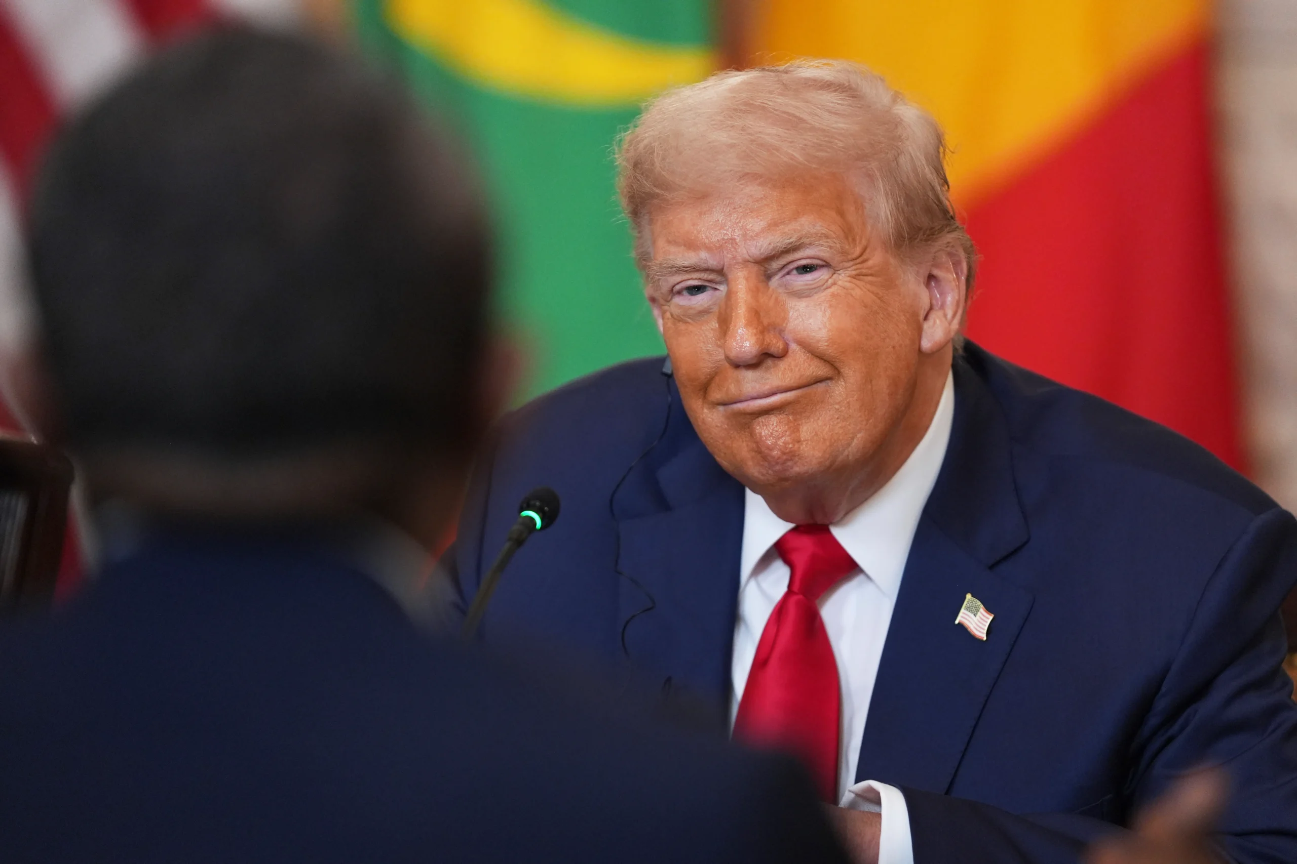 Bien que physiquement absent, Donald Trump domine les débats du 39e sommet de l&rsquo;UA à travers cette rupture diplomatique majeure