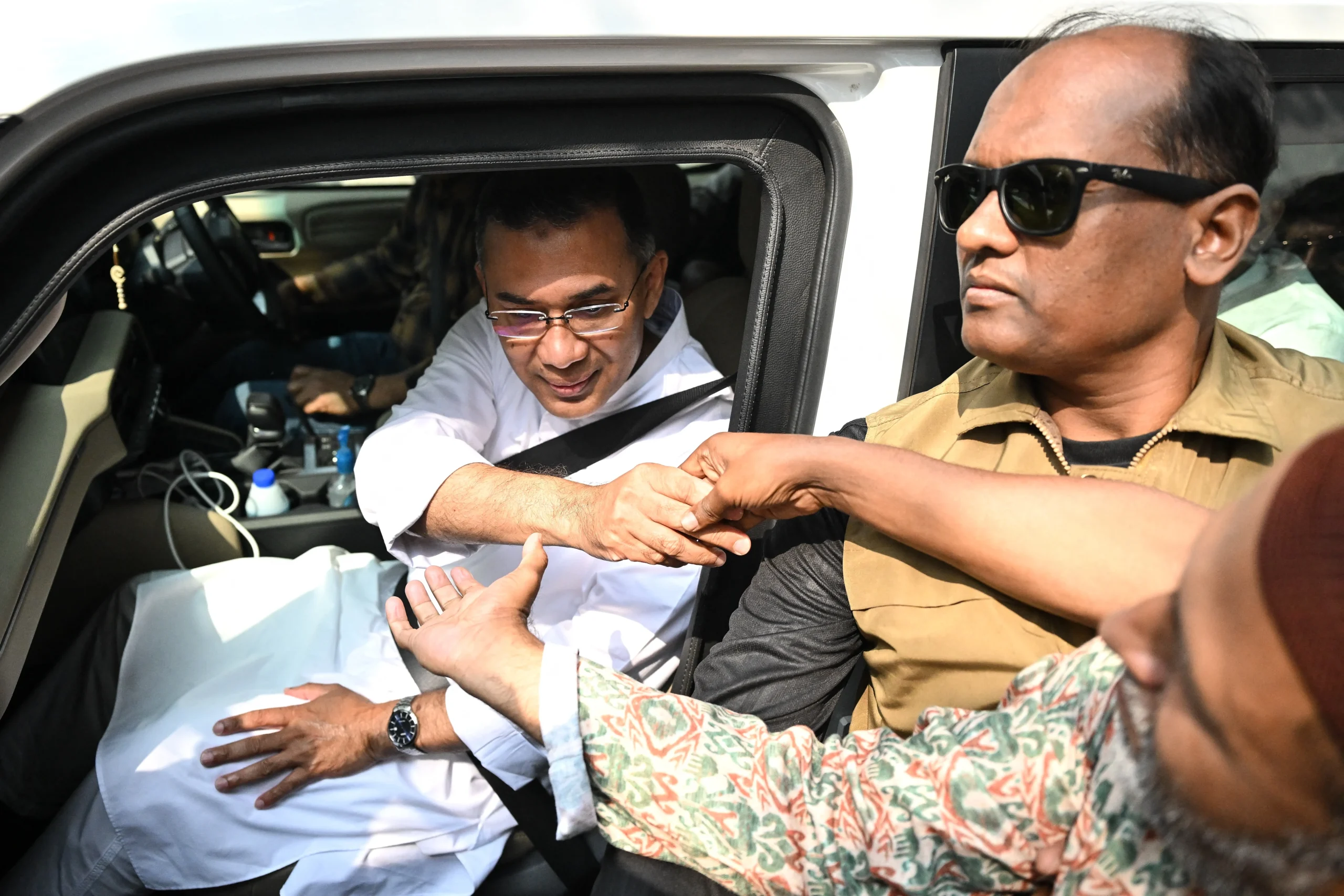 Bangladesh : Le parti vainqueur rafle la majorité absolue et publie une consigne qui tranche avec l’euphorie