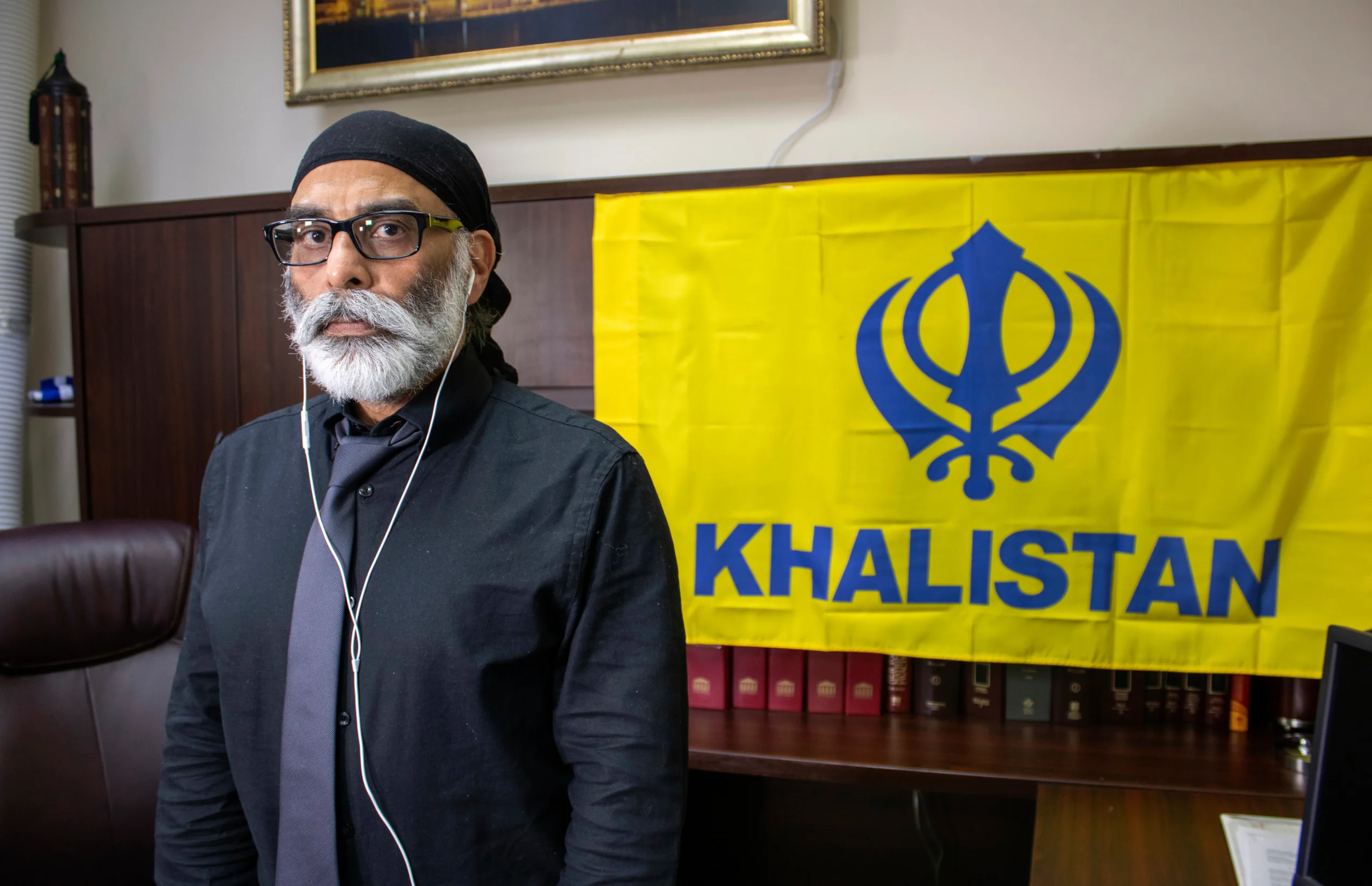 Piégé par un faux tueur à gages, l’intermédiaire indien plaide coupable et accepte une peine plancher qui scelle son sort