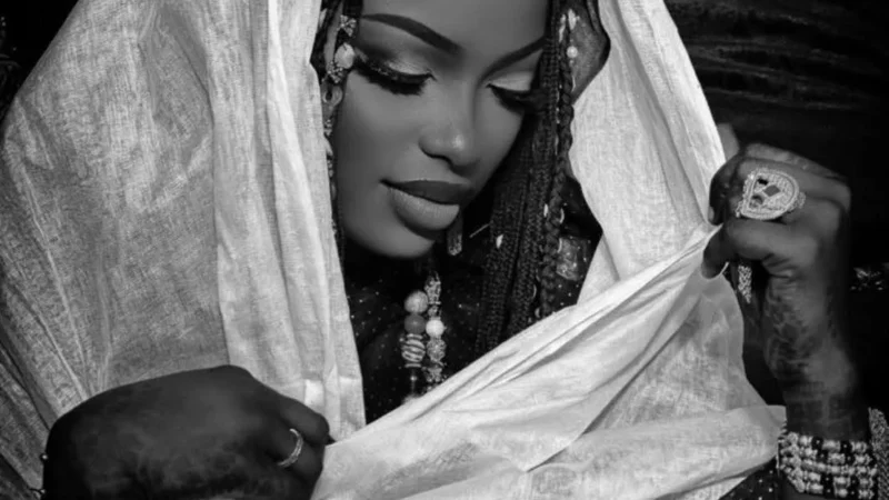 Au cœur du 14 février, Bigué Diop « Mame Dior » pose l’acte solennel qui redéfinit son avenir personnel