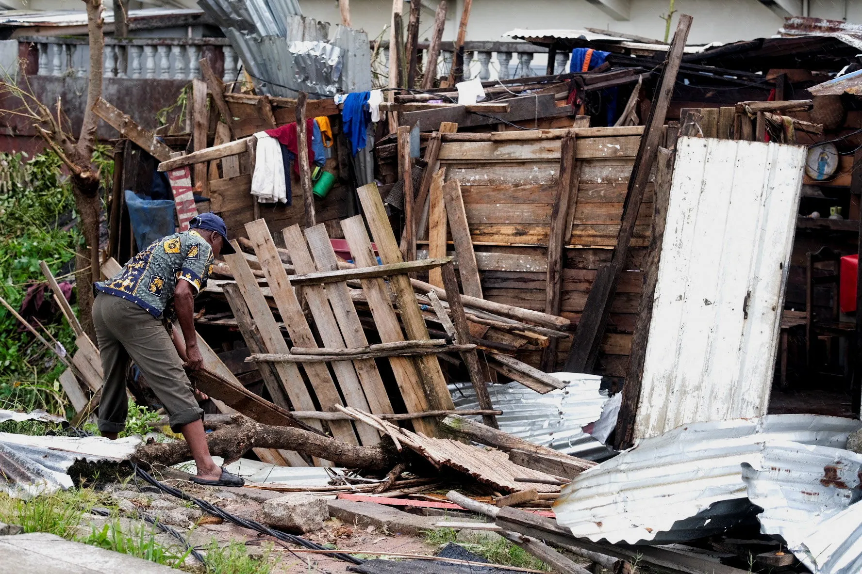 Madagascar et Mozambique : Le cyclone Gezani fait 45 morts et détruit 80% des infrastructures de cette ville stratégique