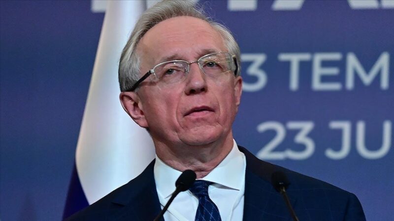 Moscou se dit favorable à une administration extérieure de l’Ukraine et désigne l&rsquo;organisation qui devra la piloter