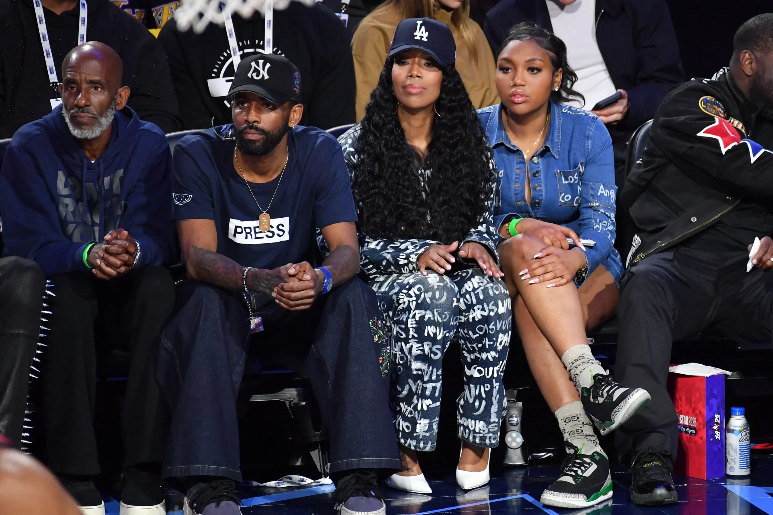 NBA : Le message arboré par Kyrie Irving au All-Star Game pour dénoncer l’hécatombe des journalistes à Gaza