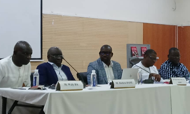 Mots de passe et géolocalisation : La limite posée par les personnages de Paul Sédar Ndiaye pour sauver le couple moderne