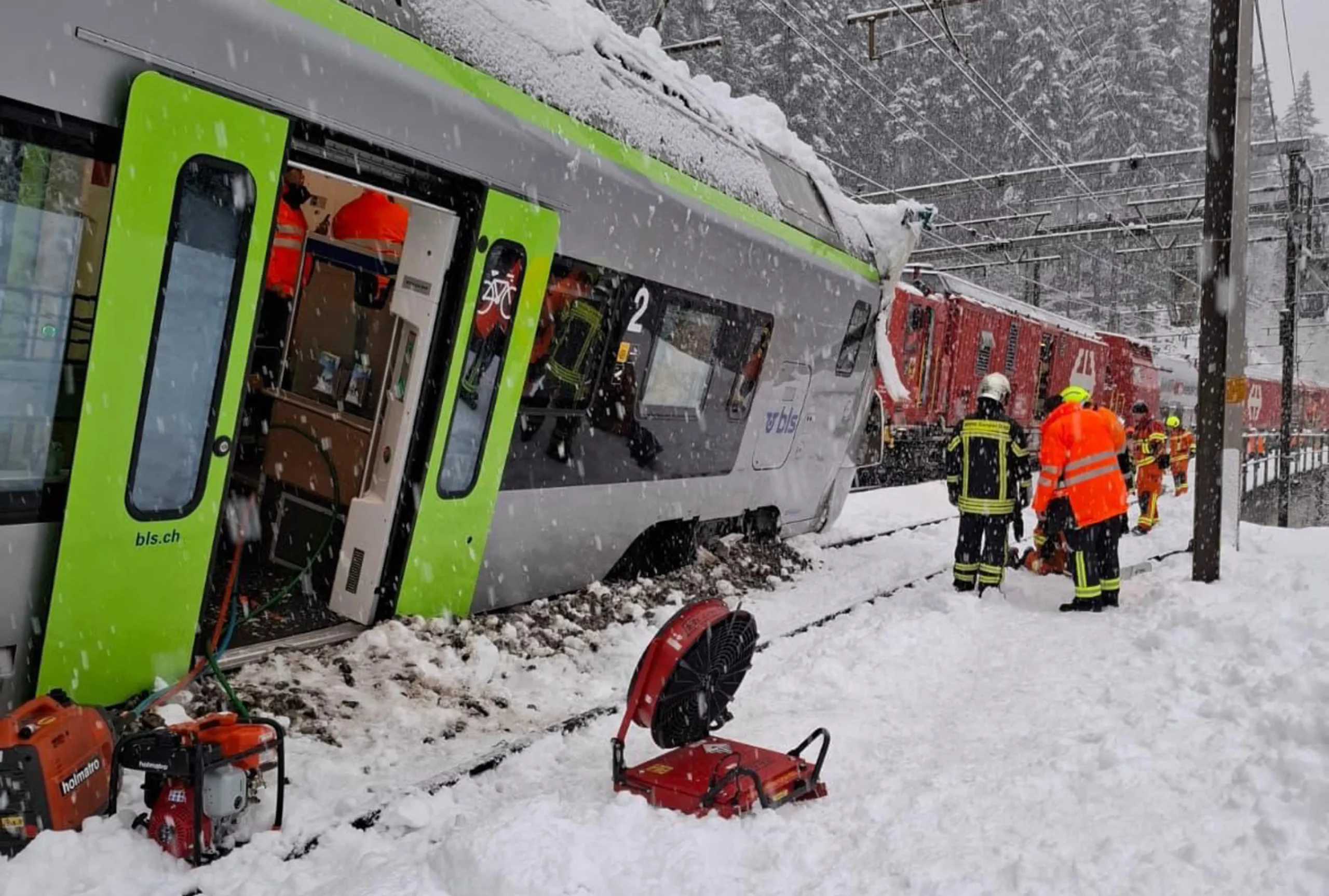 Suisse : un train déraille à 1200 mètres d&rsquo;altitude, la police pointe un événement survenu juste avant le passage