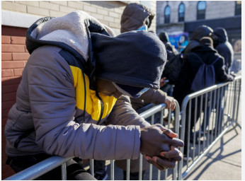 Expulsés par Washington, 15 Africains se retrouvent au Cameroun sous le coup d’une mesure tenue secrète par les autorités