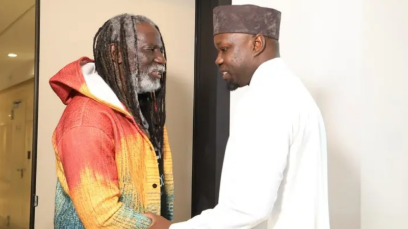 Tiken Jah Fakoly identifie le leader politique capable de « faire respecter la CEDEAO »