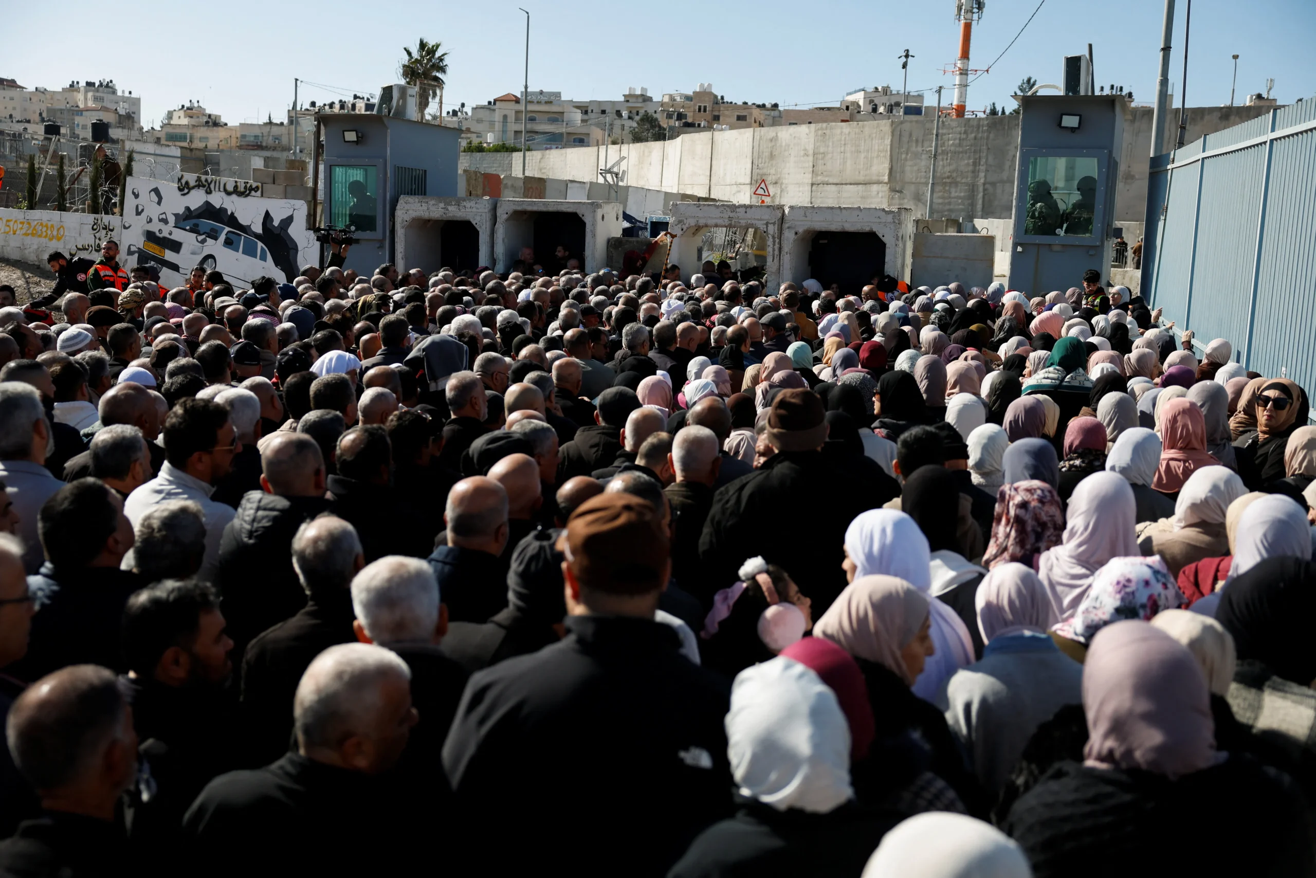 L&rsquo;accès des Palestiniens à Al-Aqsa soumis à un filtre démographique strict pour le premier vendredi de Ramadan