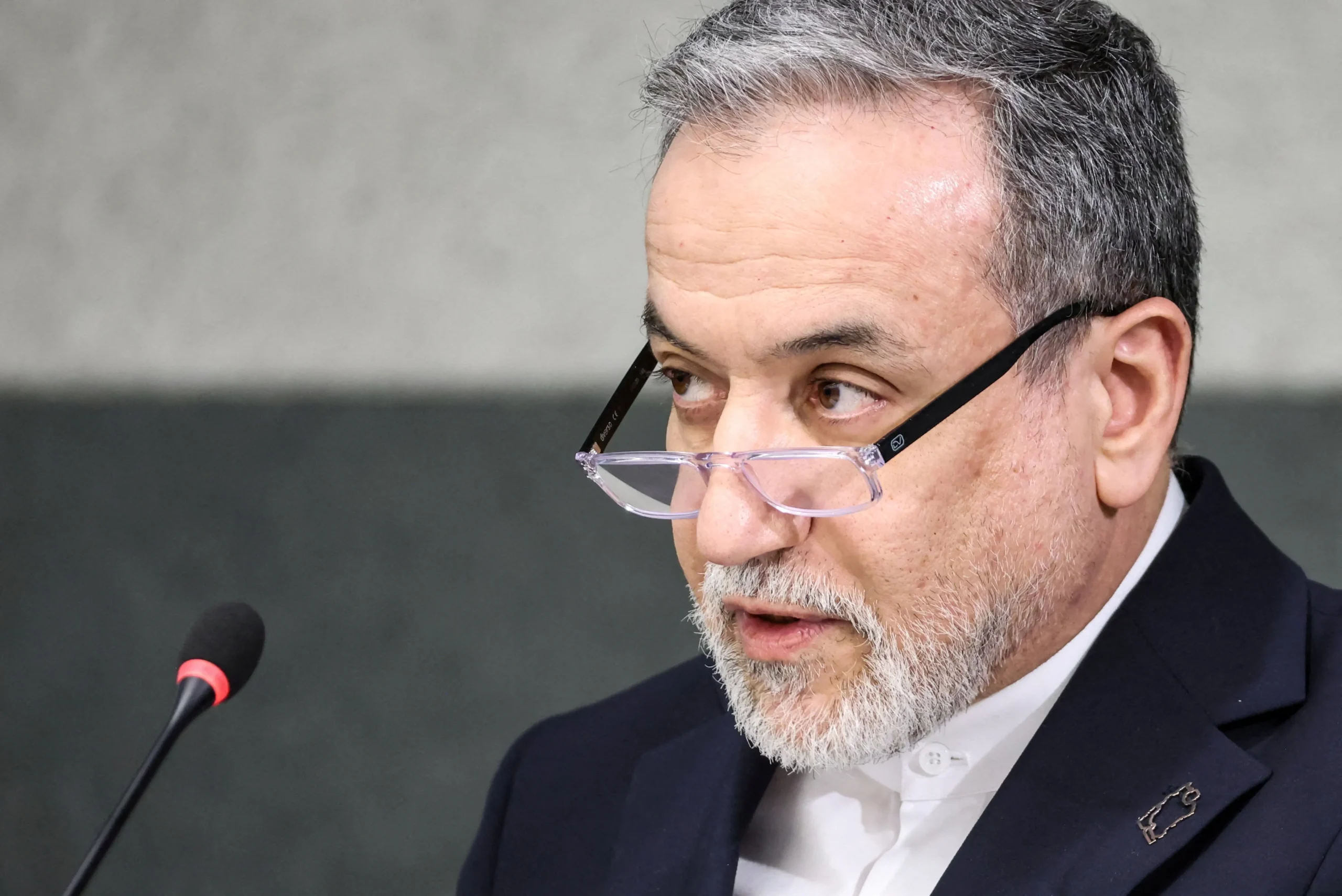 Négociations Iran-États-Unis : le chef de la diplomatie iranienne révèle ce que Washington a renoncé à exiger