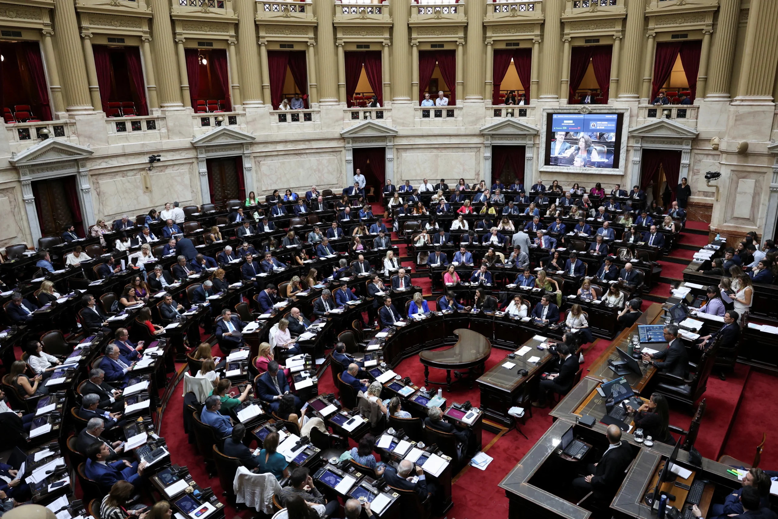 Argentine : l’Assemblée adopte la réforme du travail et instaure un nouveau régime pour les heures supplémentaires