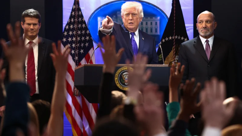 Désavoué par la Cour suprême des États-Unis, Donald Trump active une loi inédite pour imposer un nouveau taux douanier