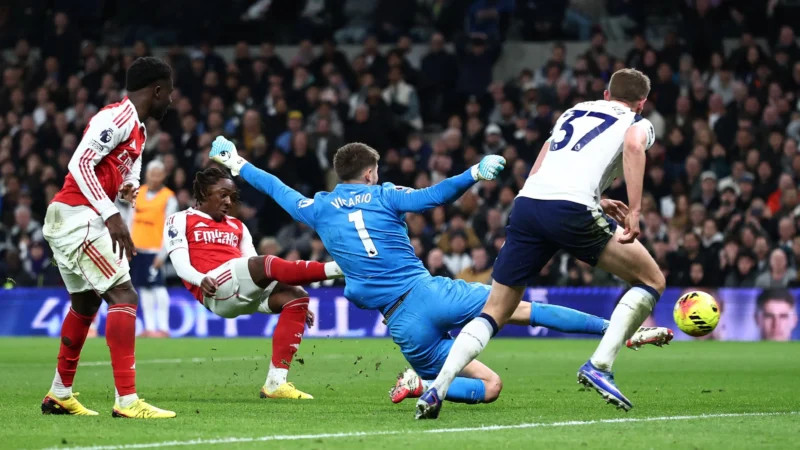 Angleterre : la recrue qui a failli rejoindre Tottenham inscrit un doublé et conforte l&rsquo;avance d&rsquo;Arsenal.