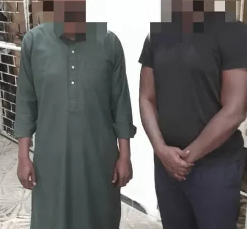 Coup de filet à Grand Dakar : l&rsquo;enquête sur le réseau de faussaires révèle la cible finale des documents fabriqués