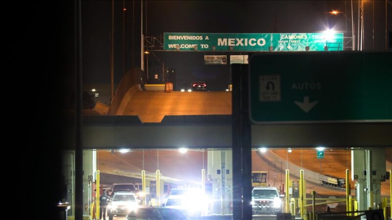 Transports à l&rsquo;arrêt et chancelleries en alerte : le Mexique s’embrase après l&rsquo;opération contre ce chef de cartel