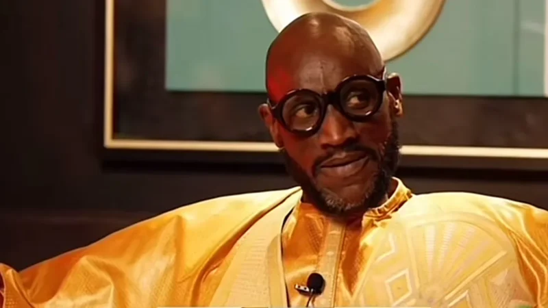 Cité à tort dans une affaire d&rsquo;homosexualité, l&rsquo;acteur Sanekh formule une promesse radicale envers ses accusateurs