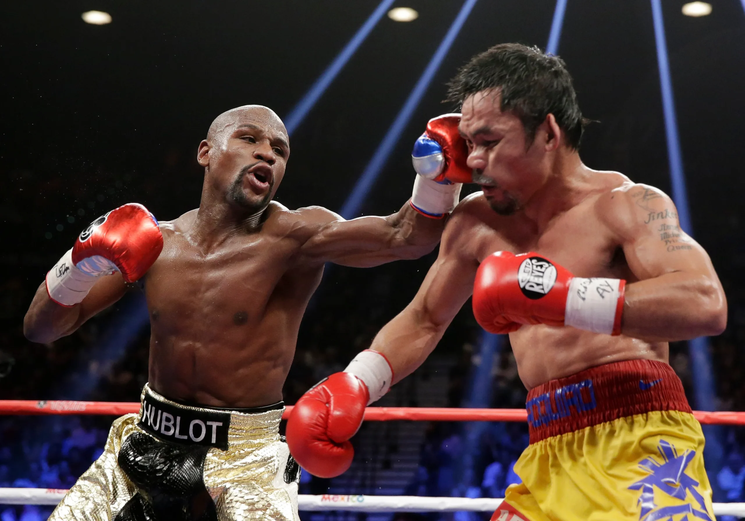 Onze ans après leur premier duel aux États-Unis, Netflix s&rsquo;offre la revanche des deux plus grandes icônes de la boxe.