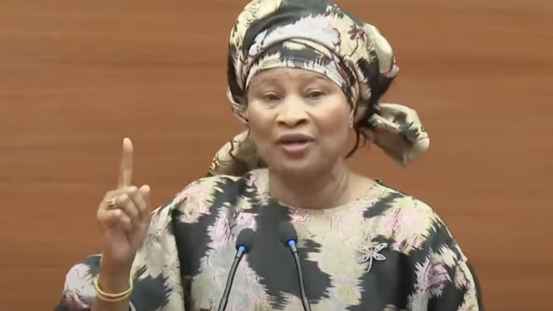 « On s&rsquo;en est sorti avec un mort » : l&rsquo;interpellation frontale d&rsquo;Aïssata Tall Sall au chef du gouvernement