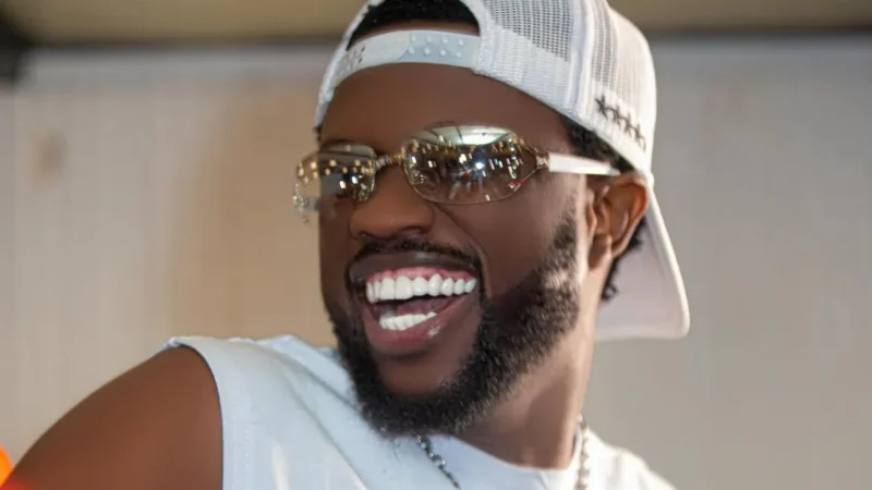 Vague d&rsquo;arrestations dans le showbiz : le document médical brandi par Bass Thioung pour stopper les rumeurs