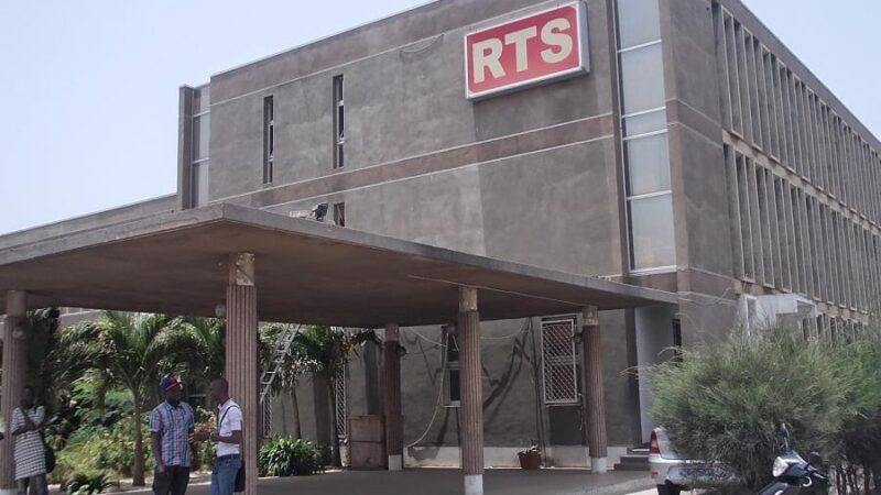 RTS : l&rsquo;intersyndicale quitte la table de la direction après le rejet d&rsquo;une requête soumise 72 heures plus tôt