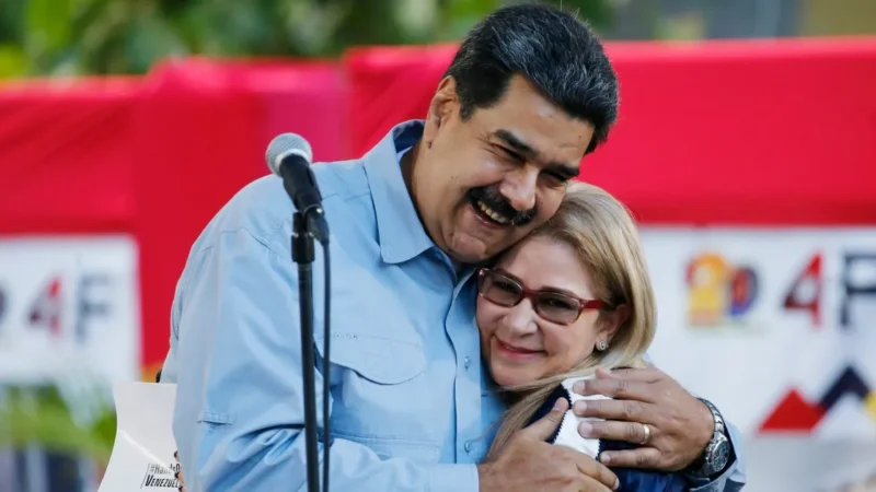 Détenu aux États-Unis, Nicolas Maduro exige l&rsquo;abandon des poursuites suite à une restriction imposée par Washington