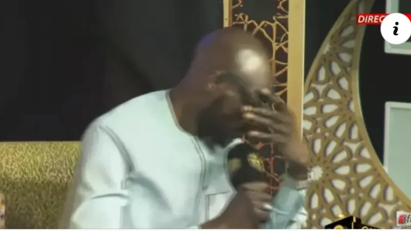 En larmes sur le plateau de la TFM : le rappel spirituel d&rsquo;Oustaz Modou Fall qui a bouleversé Sanekh (Vidéo)