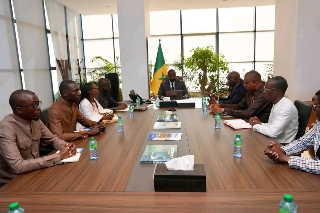Modernisation de la justice : rencontre entre Ousmane Sonko et l’Amicale des Greffiers…(photos)