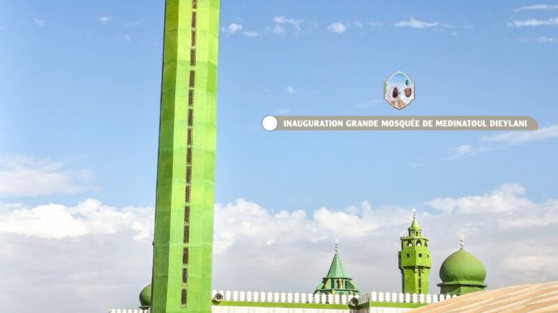 Inauguration de la grande mosquée de Medinatoul Dieylani,  une marée humaine envahit la ville sainte [photos]