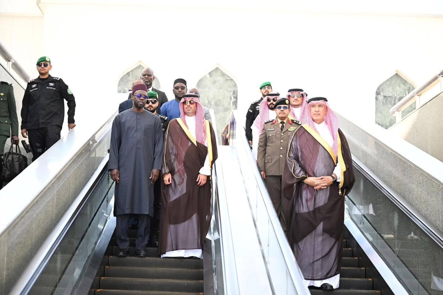 Arabie saoudite : Ousmane Sonko reçoit les honneurs avant son départ… (photos)