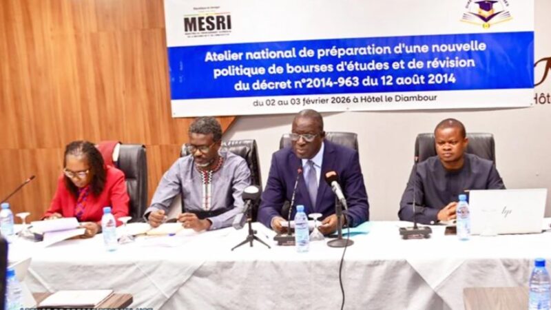 Bourses d’études : Vers une réforme axée sur l’équité, le mérite et la soutenabilité